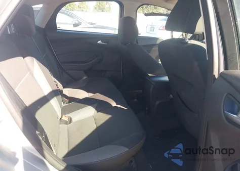 2014 Ford Focus Se из США, поврежденный, VIN 1FADP3K21EL111813